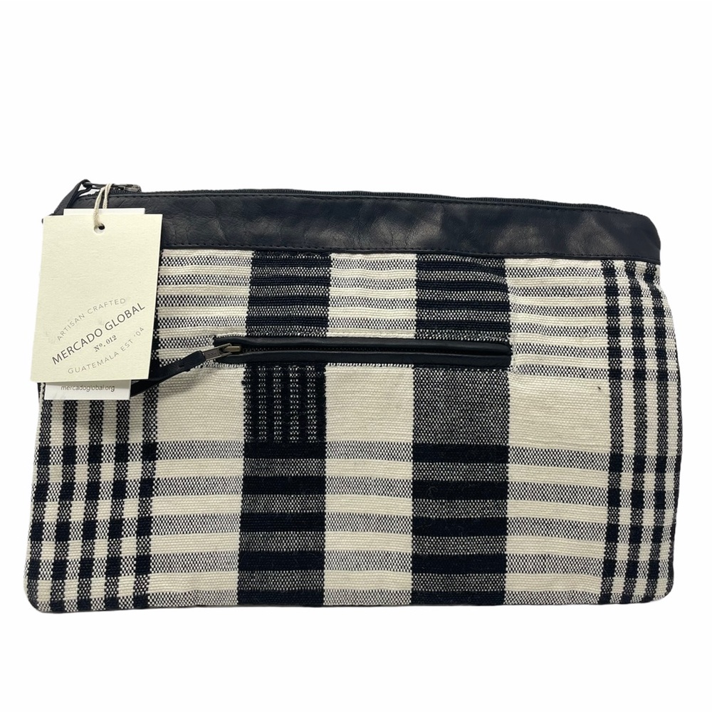 Mercado Global Checkered Plaid Zip Clutch